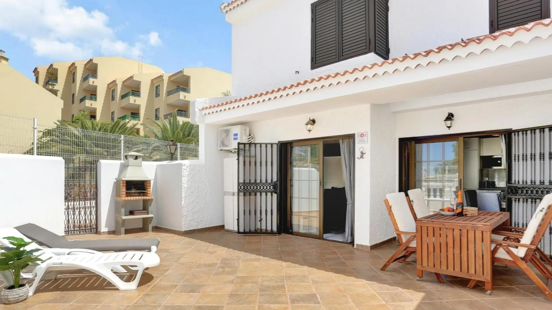בית נופש הוילה אדחה Casa Adosada Con Piscina Climatizada, A/C, Barbacoa Y Fibra - Es-347-42